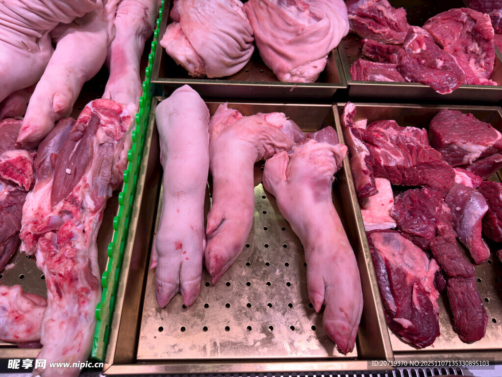 新鲜肉类陈列展示