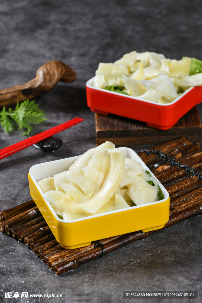 精致摆盘的牛肚