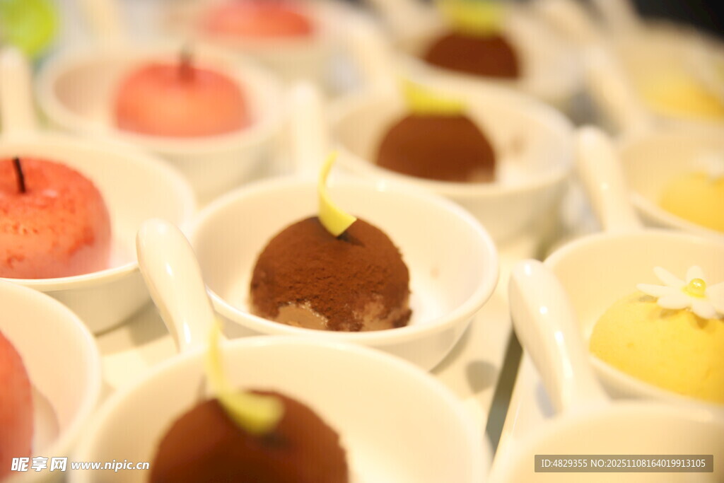 点心 美食 陈列 摆盘 甜点 