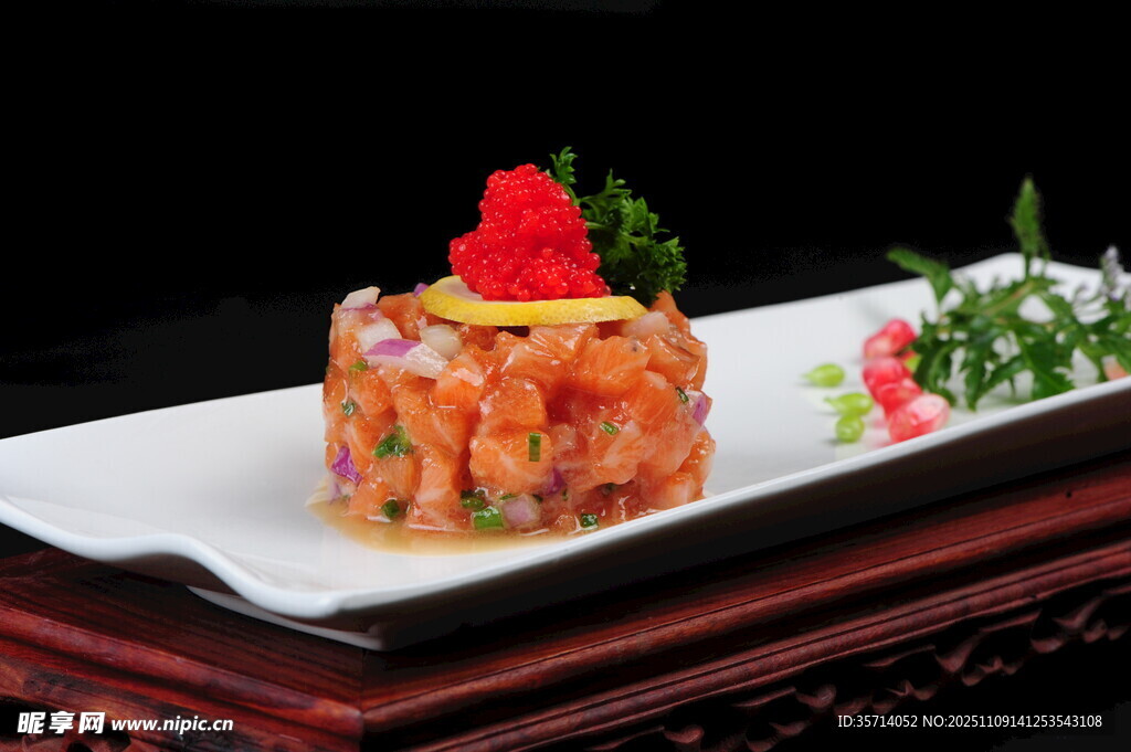 三文鱼 精致美味的特色海鲜料理