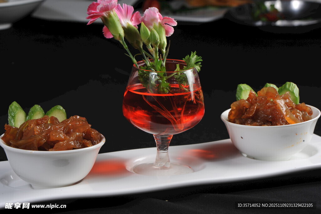 精致摆盘的美味菜肴