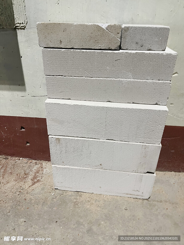 白色砖块