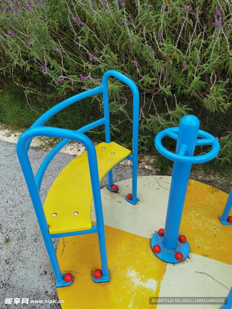 户外儿童游乐设施