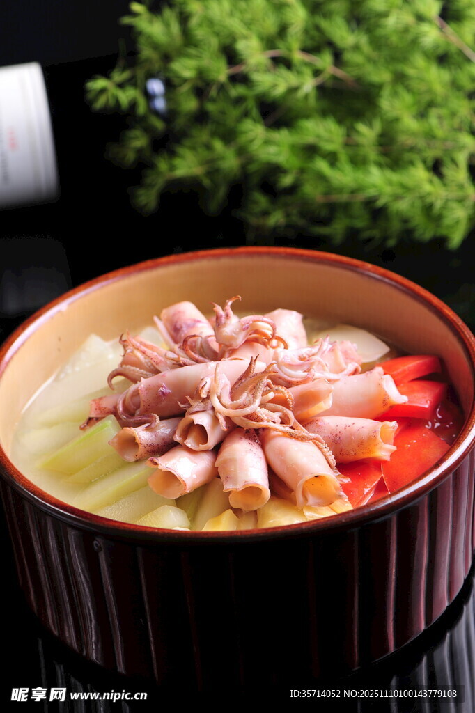 乌贼鱼丰富食材诱人