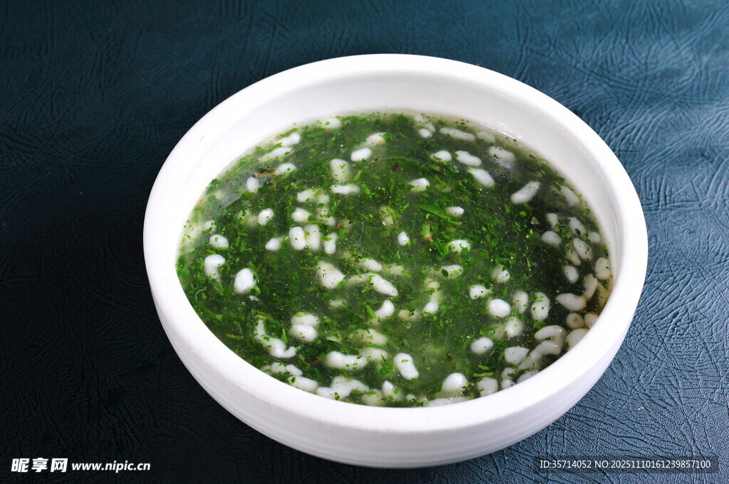 绿色酱汁小碗装