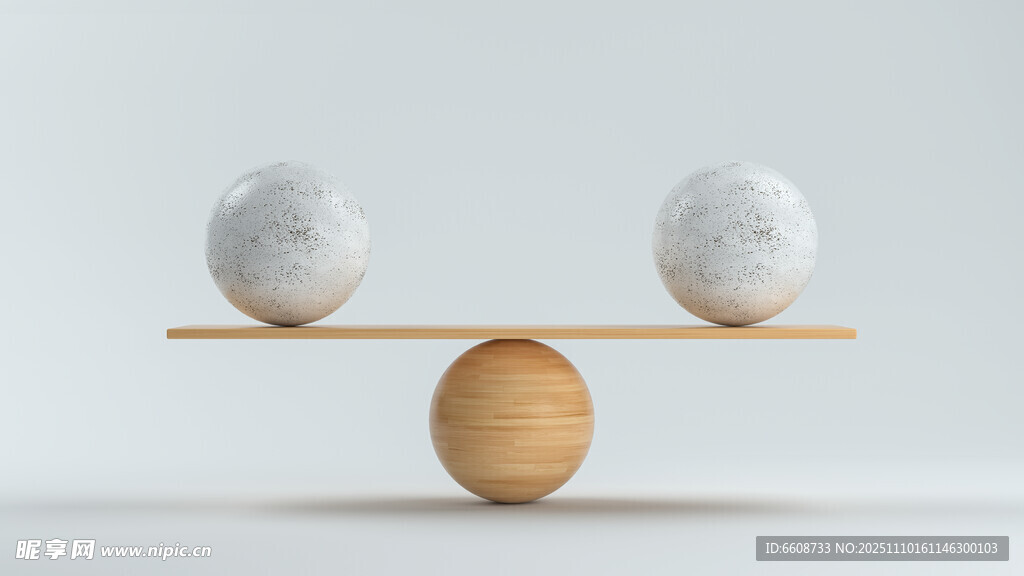 大理石球与木球的平衡艺术
