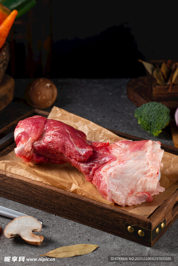 生鲜猪筒骨部分分割