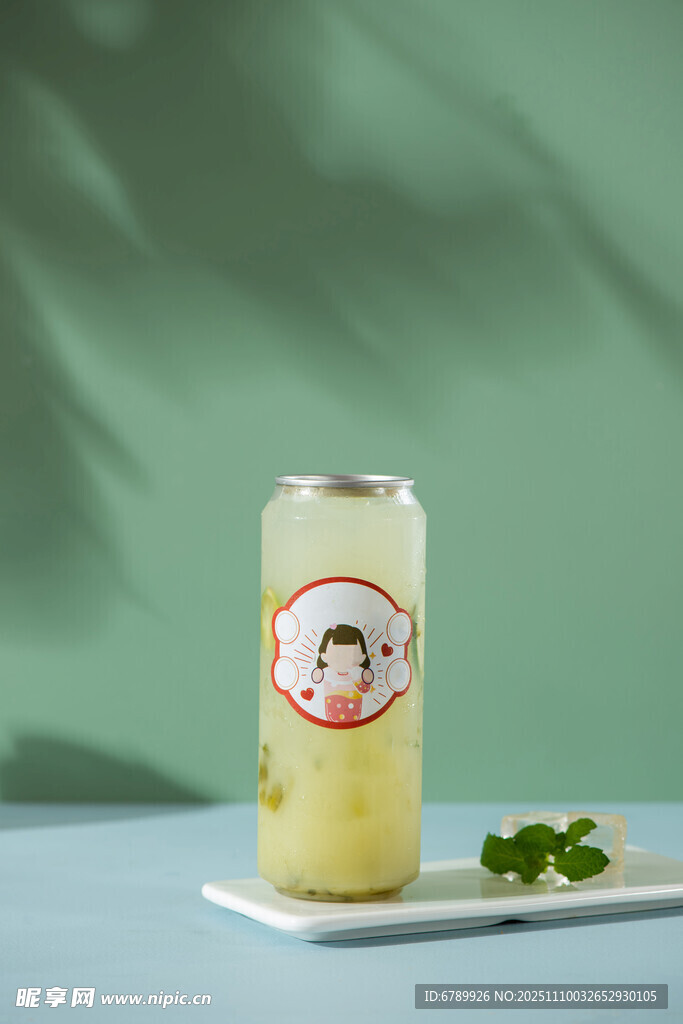 阳光玫瑰气泡水