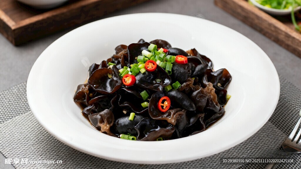 凉拌黑木耳