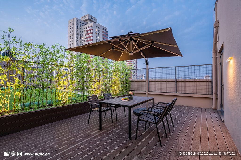 现代露台户外休闲空间