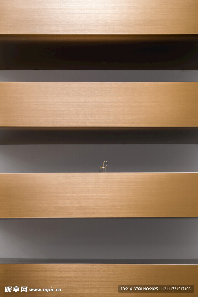 金属条纹质感背景图