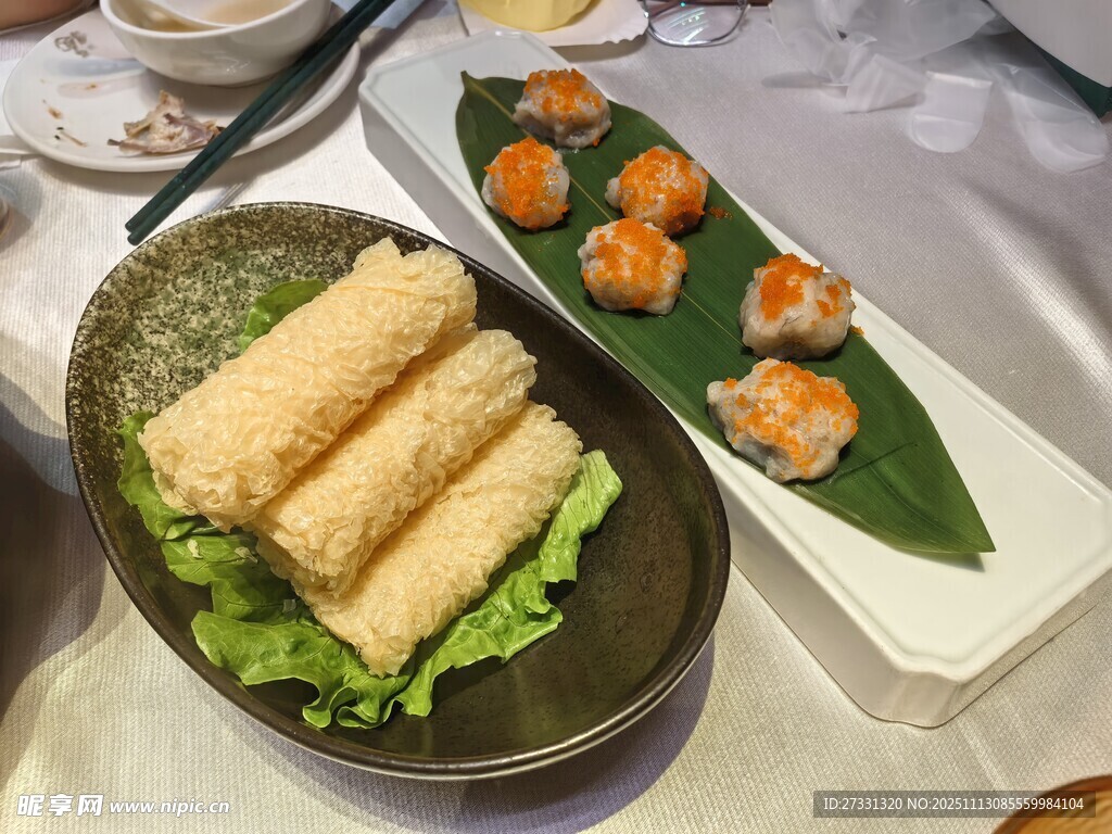 美味中式点心与虾饺