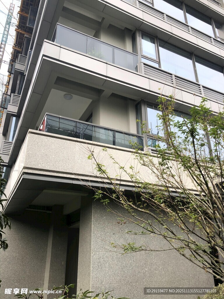 现代风格多层住宅外观