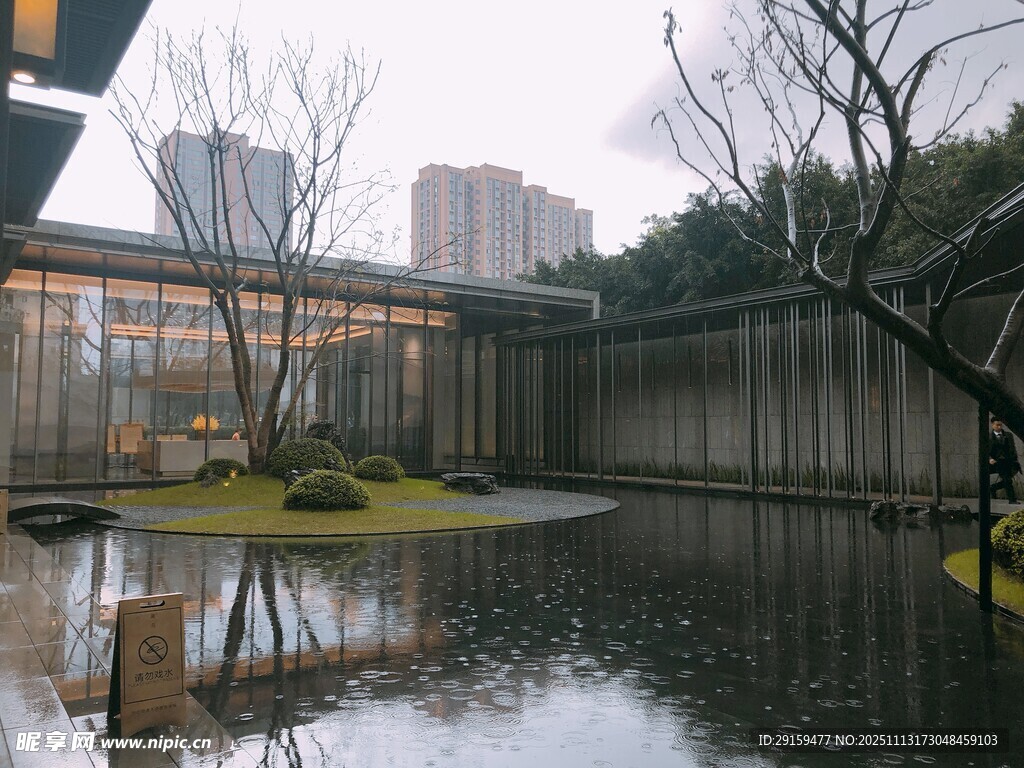 中式庭院水景冬日景致