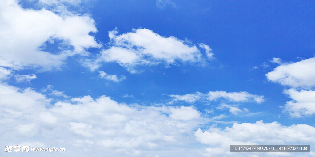 蓝天白云美景