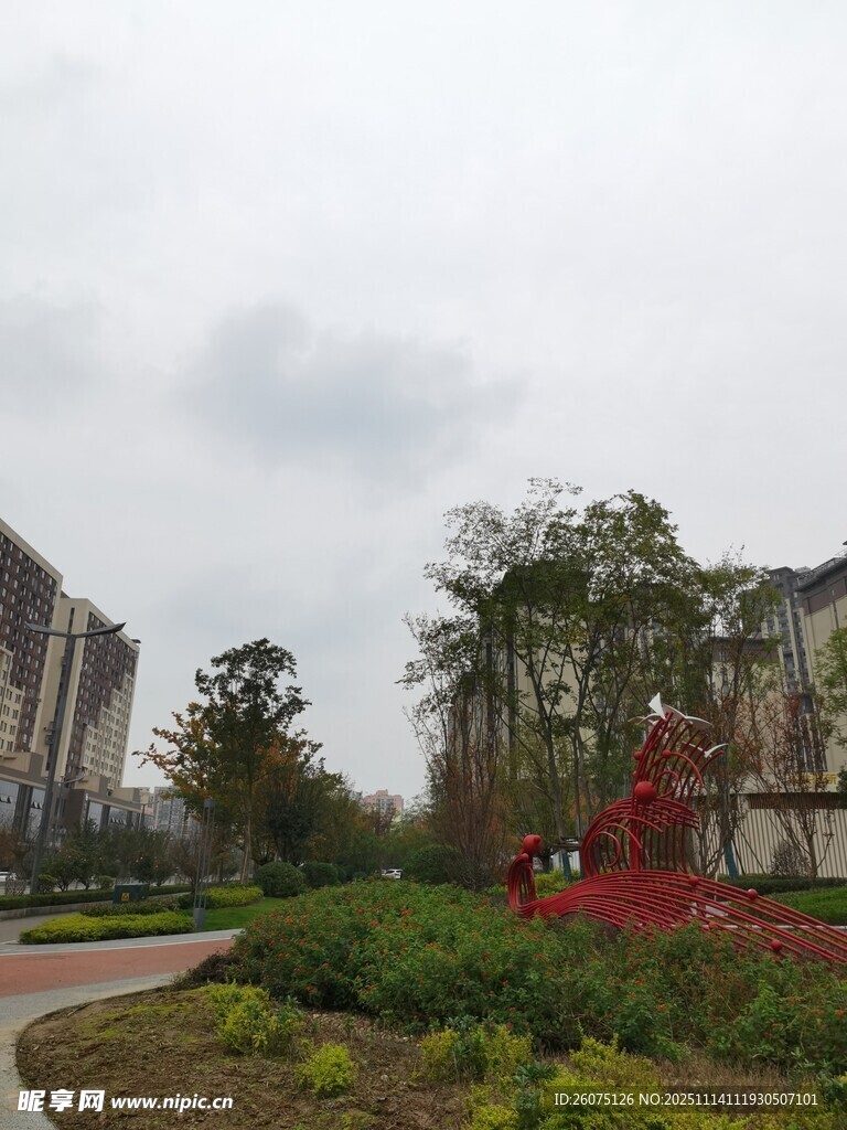 小区内的绿植景观