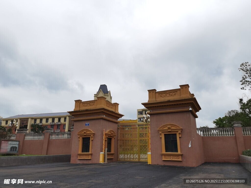 中式古典风格建筑大门