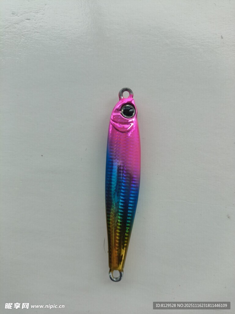 彩色渐变造型钓鱼诱饵