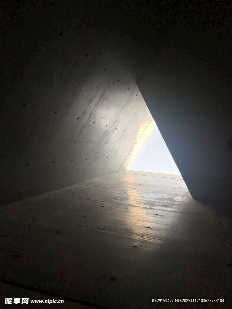 隧道尽头的光亮