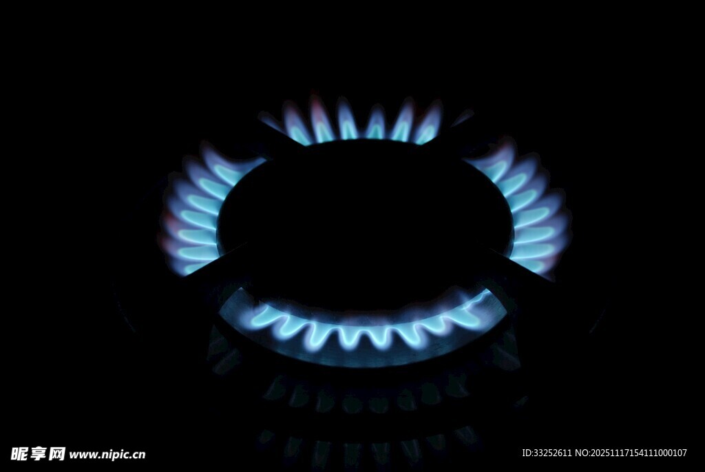 蓝色燃气火焰特写