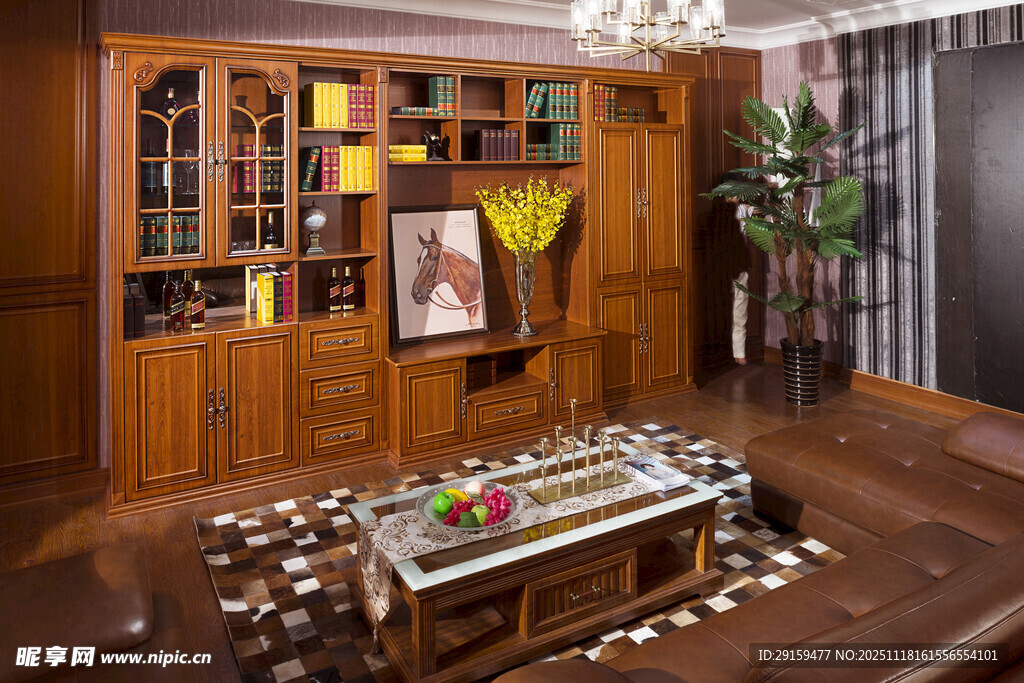 中式客厅典雅木质家具布置