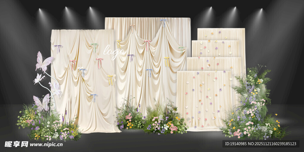 奶油白色布幔造型迎宾区