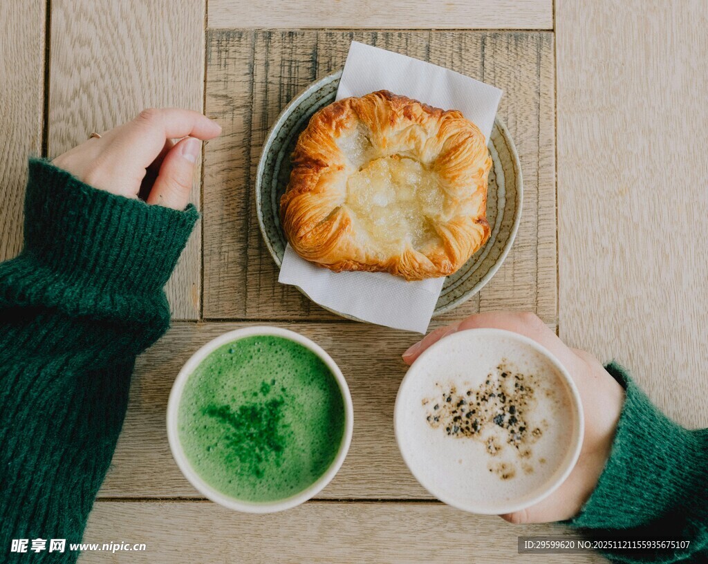 抹茶饮品搭配美味点心