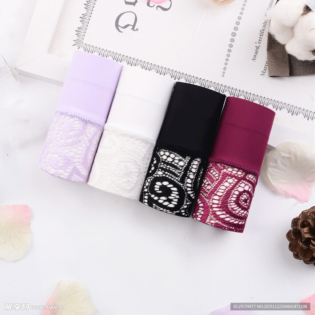 多彩女士内裤展示