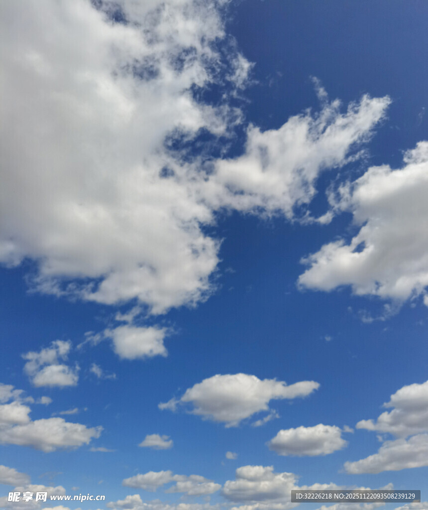 蓝天白云