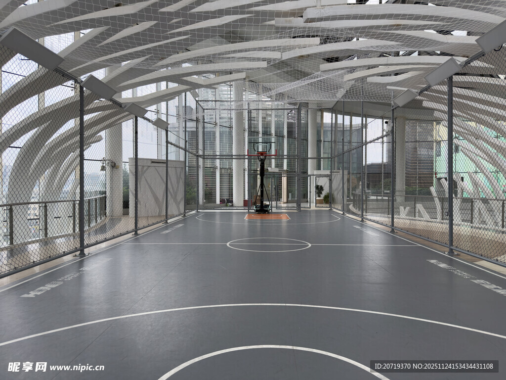 现代室内篮球场馆空间