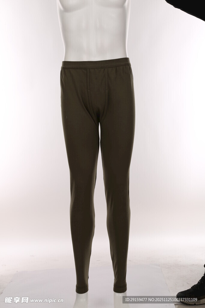 男士深绿色紧身长裤展示