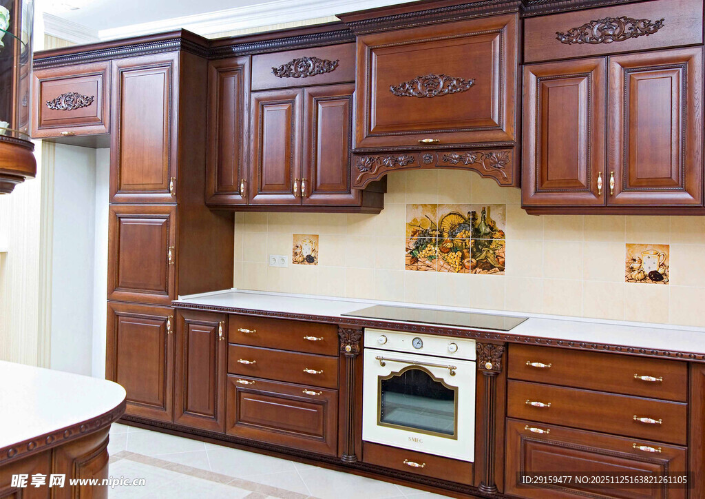 豪华实木厨房橱柜展示