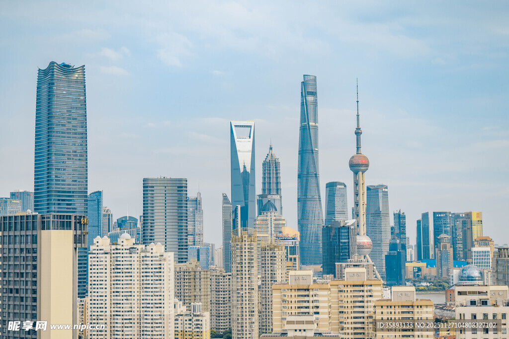 上海繁华都市天际线