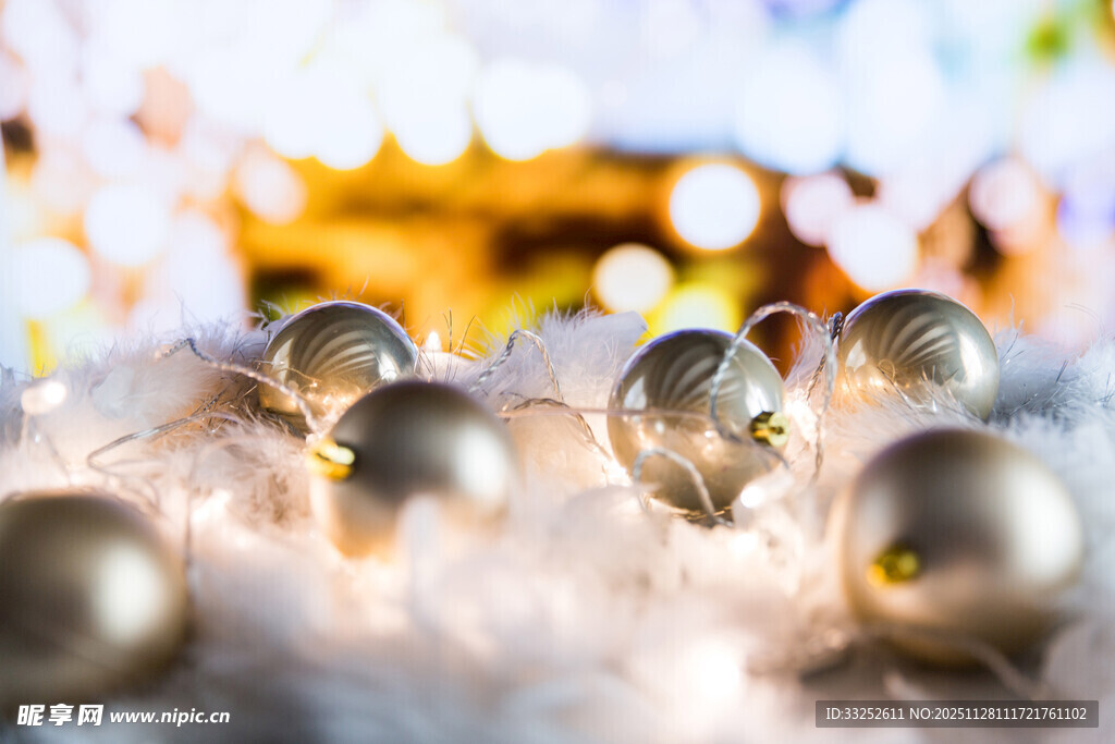 圣诞装饰小物 闪耀节日氛围