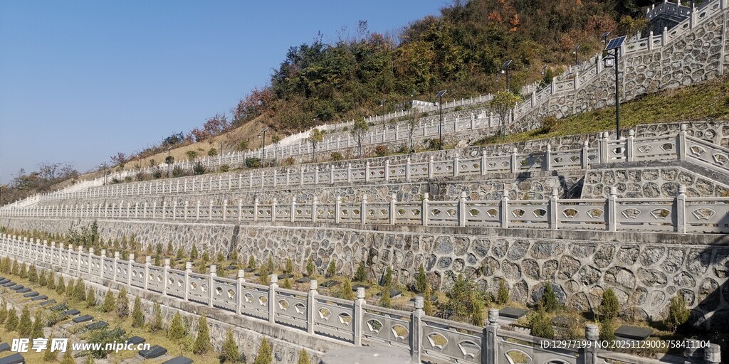 阶梯式墓地景观