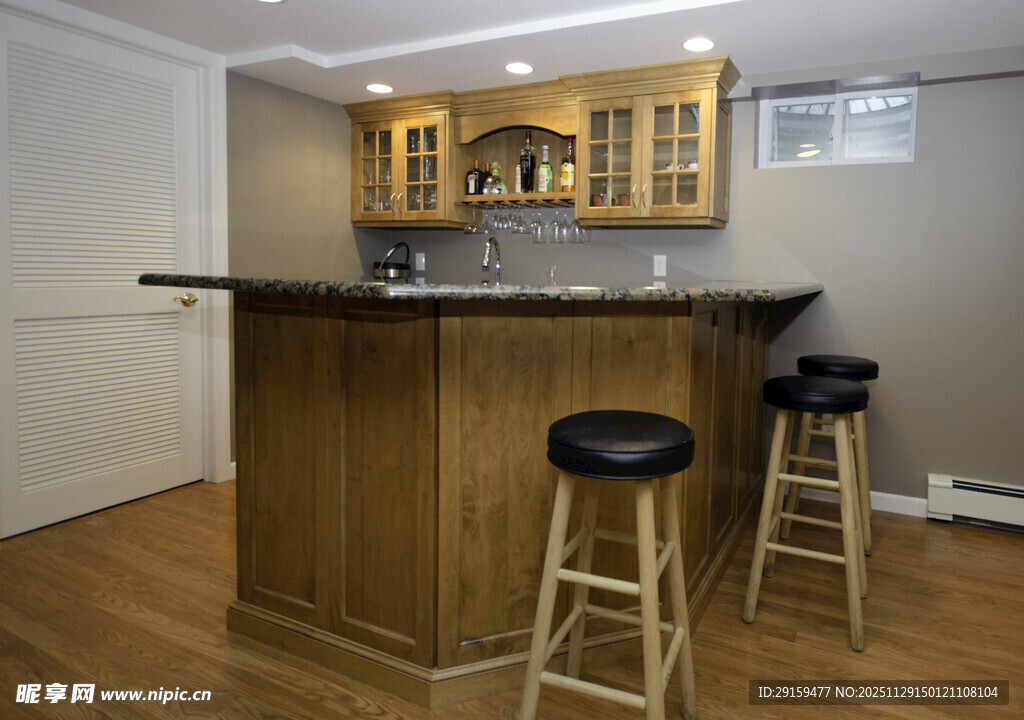 现代风格厨房吧台场景