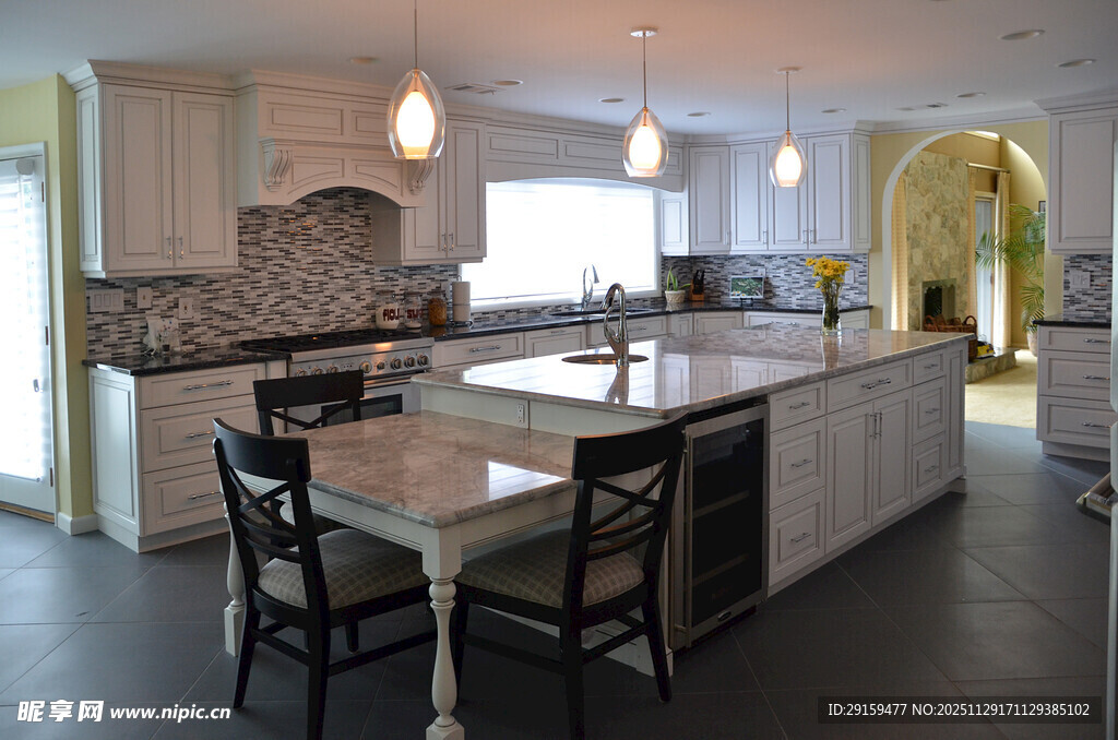 现代风格开放式厨房餐厅