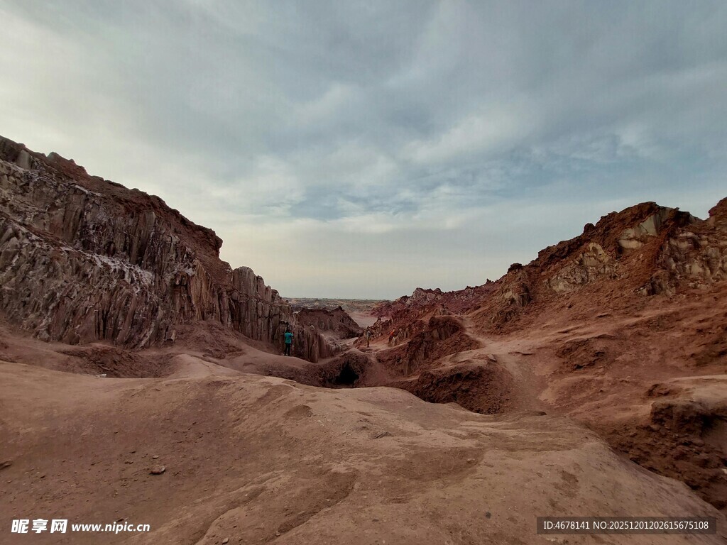 壮丽丹霞地貌景观