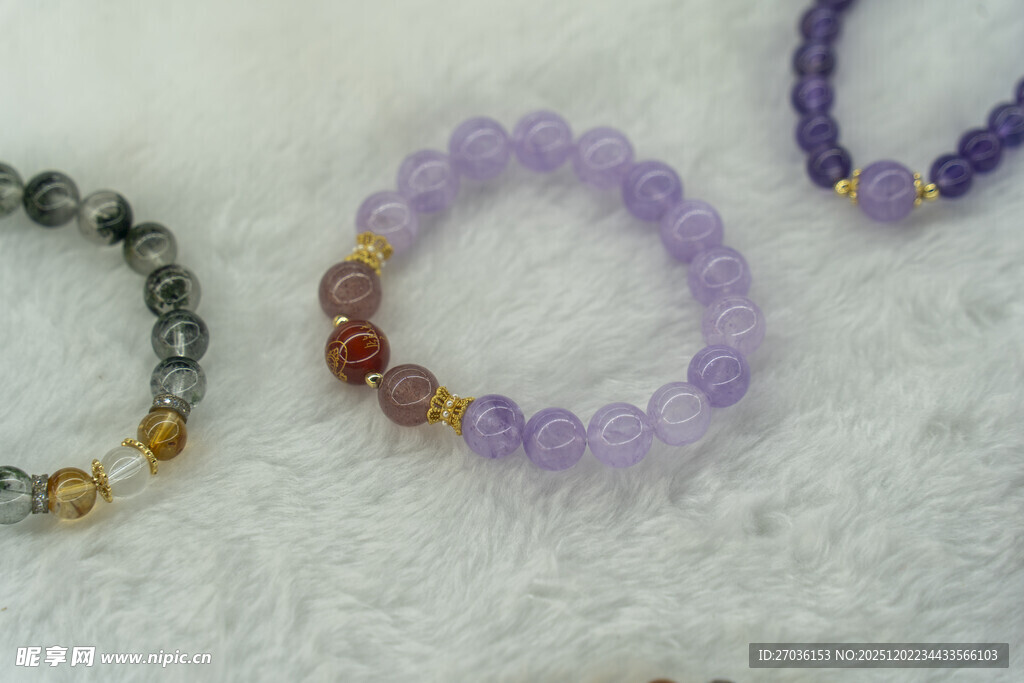 多彩水晶手链展示