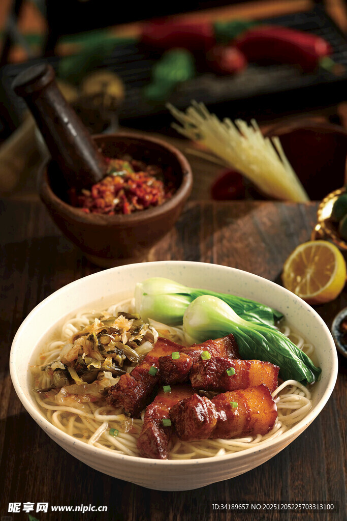 红烧肉面 卤肉面