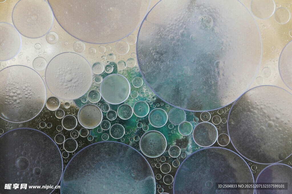 梦幻气泡抽象艺术画面