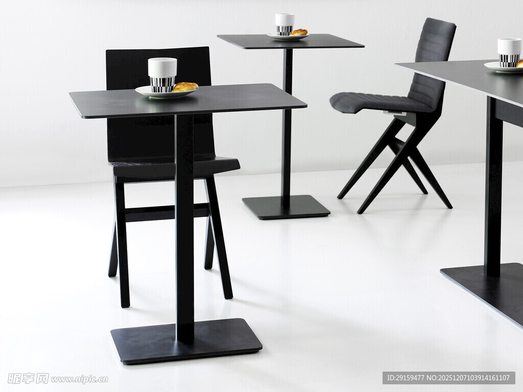 现代简约风格桌椅组合
