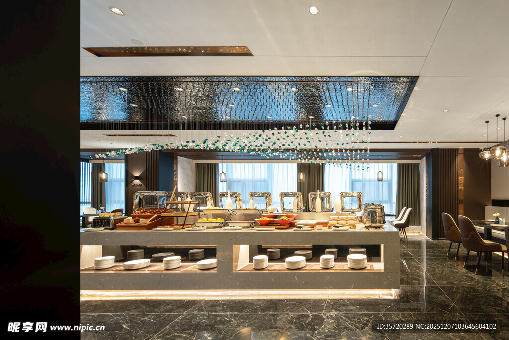 豪华大气的现代餐厅空间