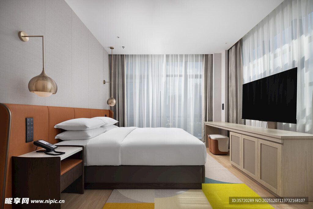 现代简约风格的温馨卧室