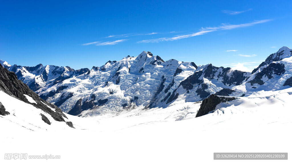 壮丽雪山美景