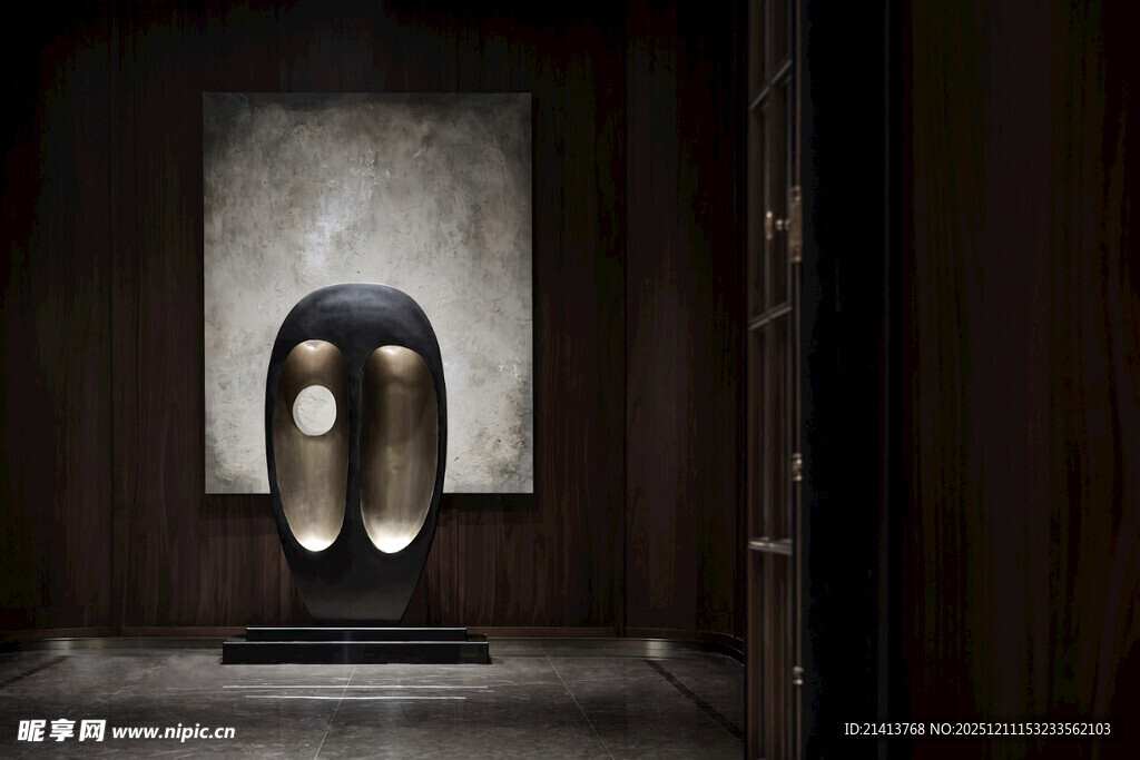 黑暗空间中的独特装置艺术