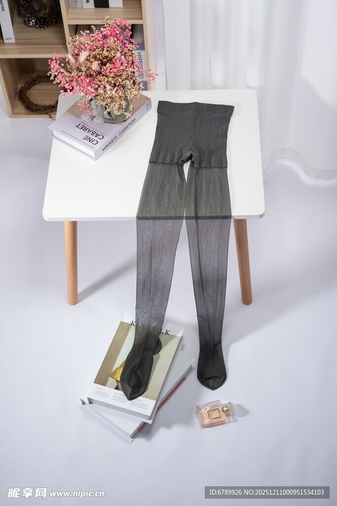 灰色丝袜场景展示