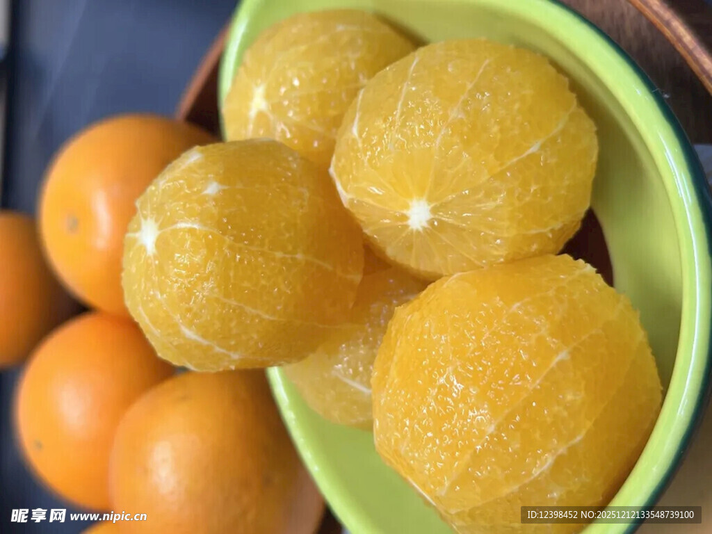 碗中鲜橙