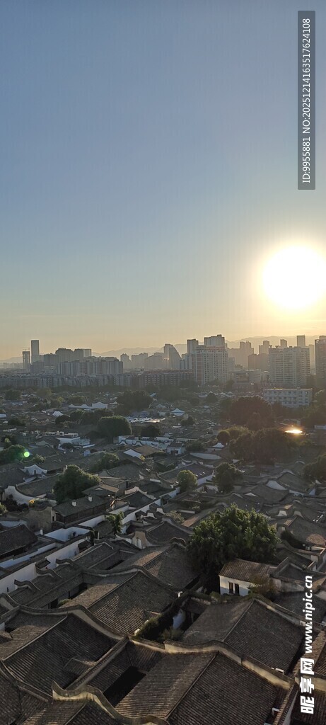 福建福州闽南风城市日出俯瞰景象