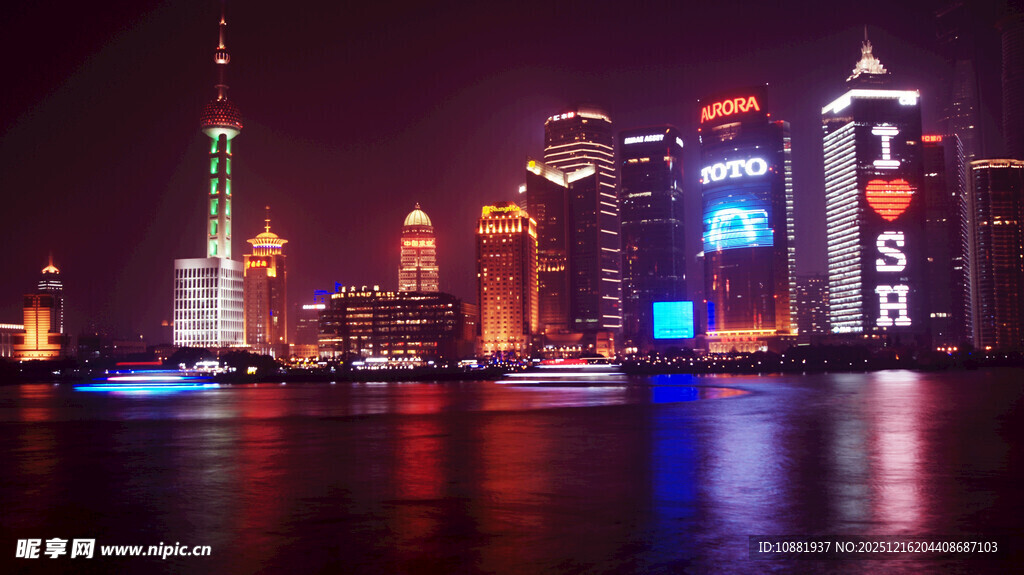 上海外滩璀璨夜景